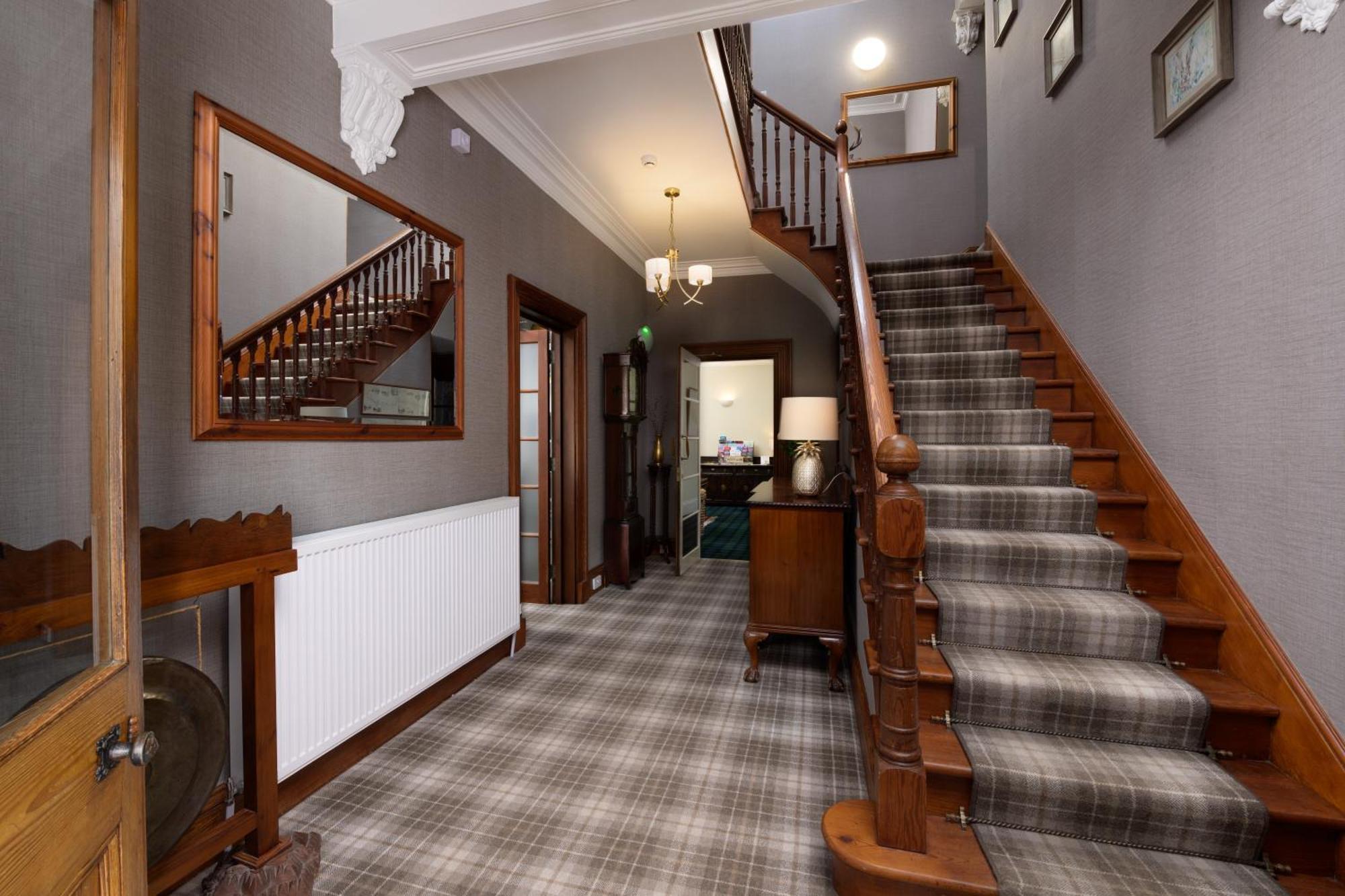 No 45, Ballater Exterior photo
