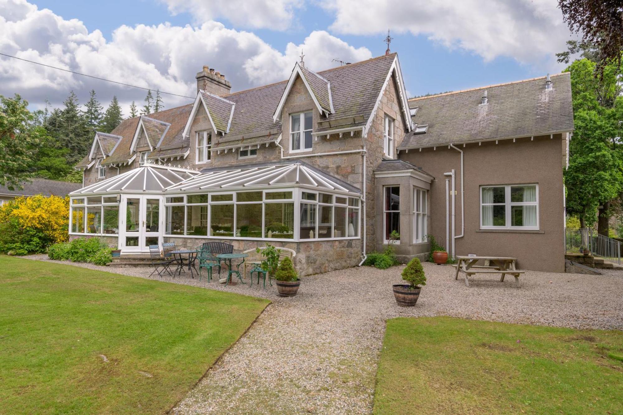 No 45, Ballater Exterior photo